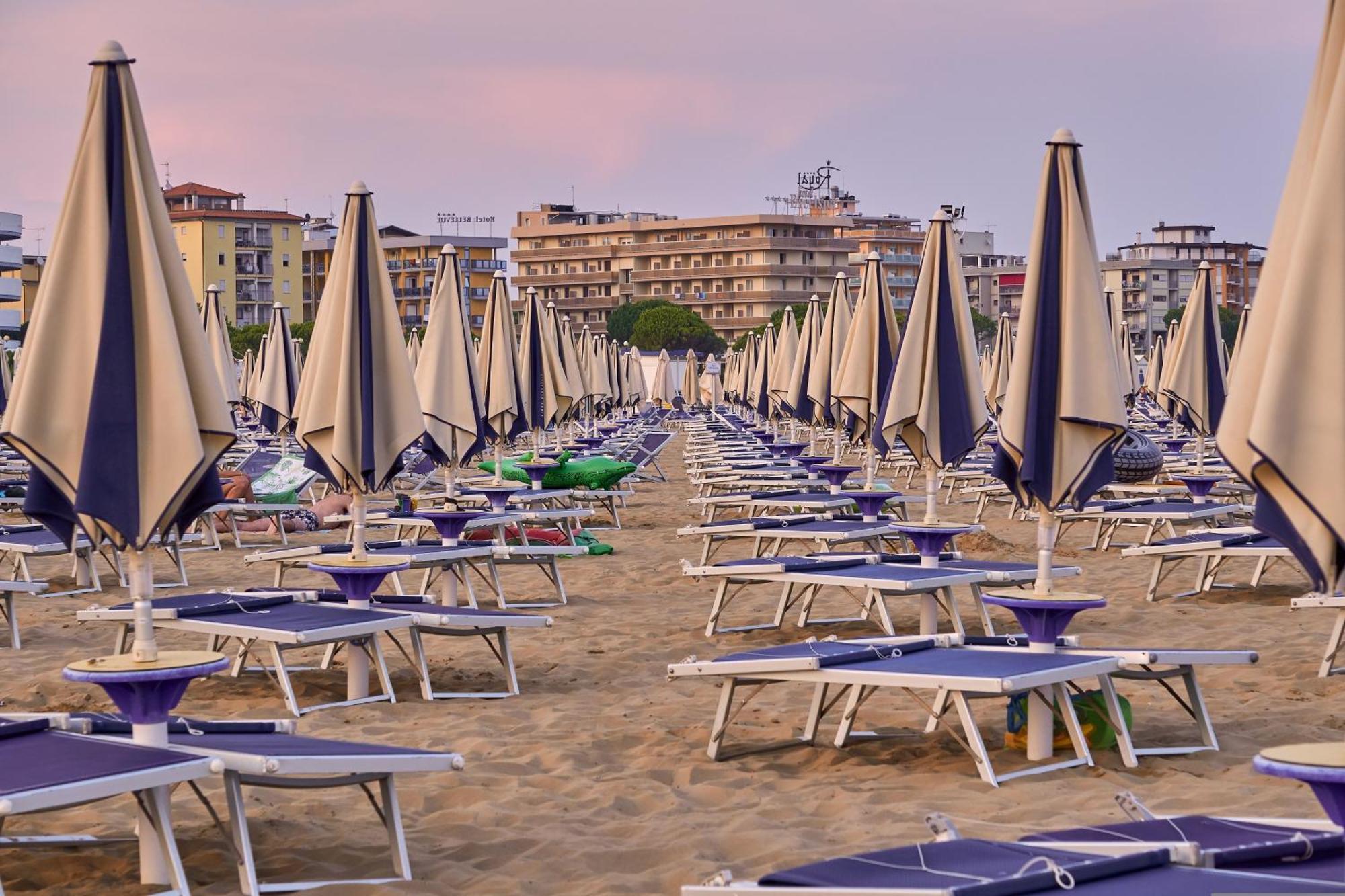 Nice Two-Bedroom Apartment 150M From The Beach Bibione Exterior photo